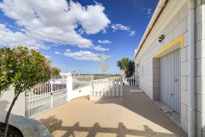 Moradia T3 para Venda em Castro Marim