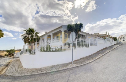 Moradia T3 para Venda em Castro Marim
