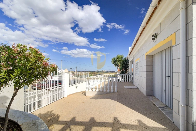 Moradia T3 para Venda em Castro Marim Foto 58