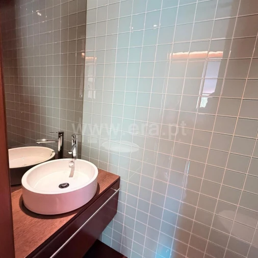 Apartamento T3 para Venda em Oliveira do Douro Foto 6