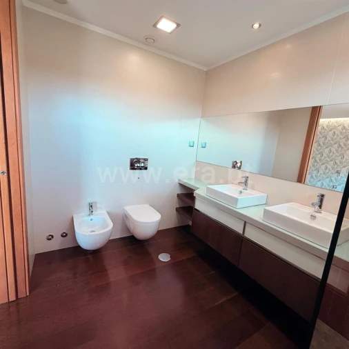 Apartamento T3 para Venda em Oliveira do Douro Foto 10