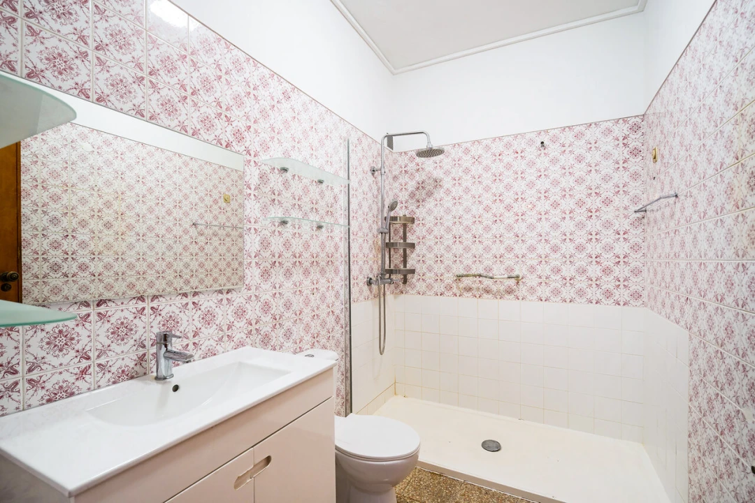 Apartamento T4 para Venda em Algés, Linda-A-Velha e Cruz Quebrada-Dafundo Foto 13