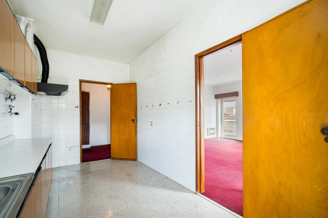 Apartamento T4 para Venda em Algés, Linda-A-Velha e Cruz Quebrada-Dafundo Foto 12