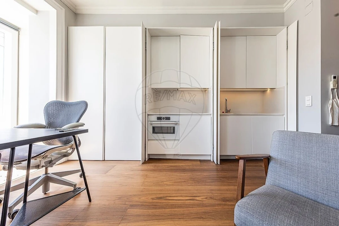 Apartamento T1 para Venda em Misericórdia Foto 7