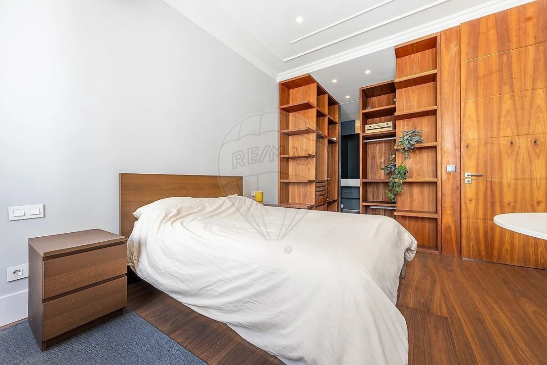 Apartamento T1 para Venda em Misericórdia Foto 17