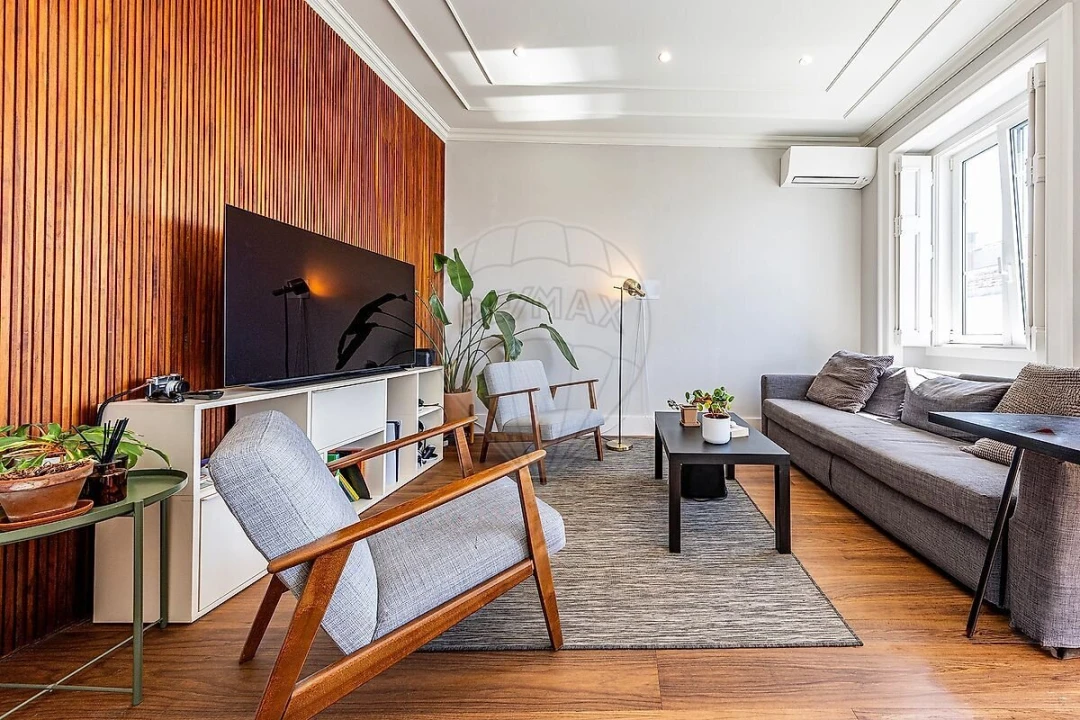 Apartamento T1 para Venda em Misericórdia Foto 5
