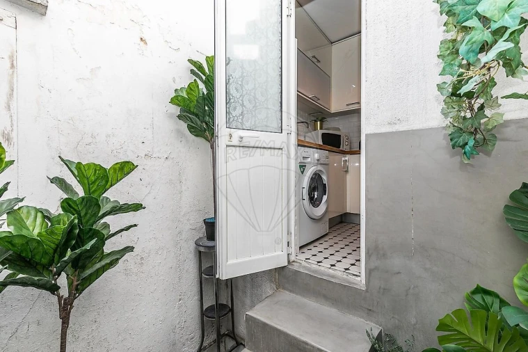 Apartamento T1 para Venda em Misericórdia Foto 13