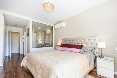 Apartamento T4 para Venda em Carcavelos e Parede