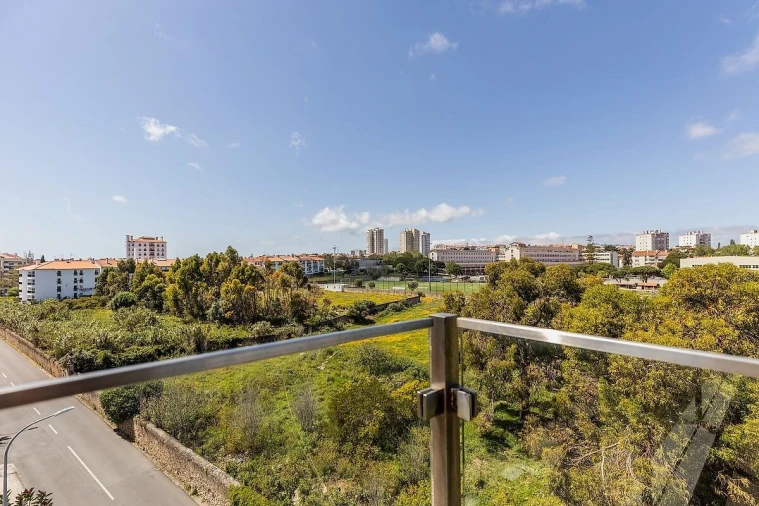 Apartamento T4 para Venda em Carcavelos e Parede Foto 10