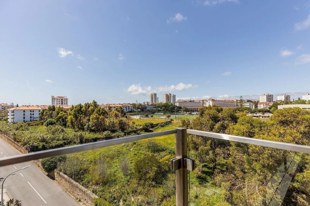 Apartamento T4 para Venda em Carcavelos e Parede Foto 10