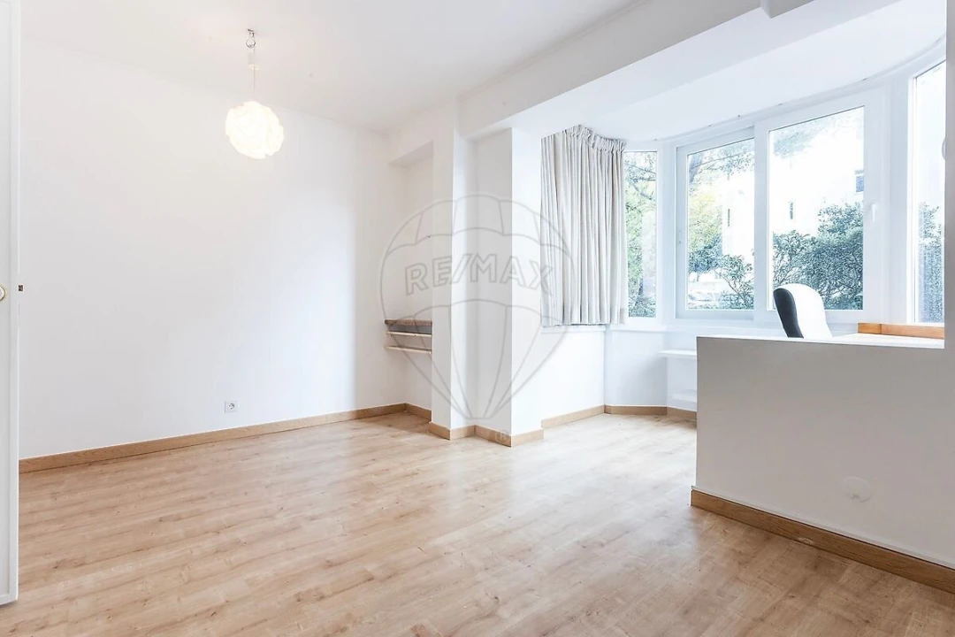 Apartamento T2 para Venda em Cascais e Estoril Foto 13
