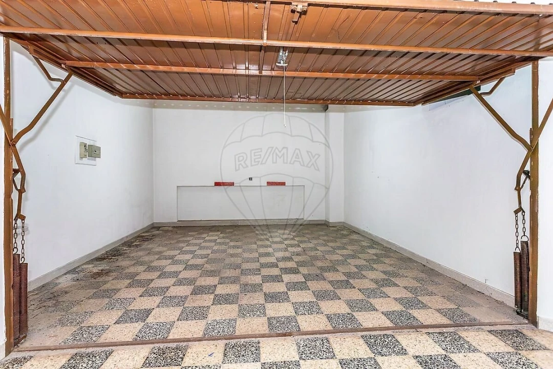 Garagem para Venda em Sesimbra (Santiago) Foto 2