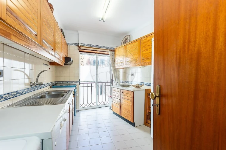 Apartamento T2 para Venda em Sesimbra (Santiago) Foto 20