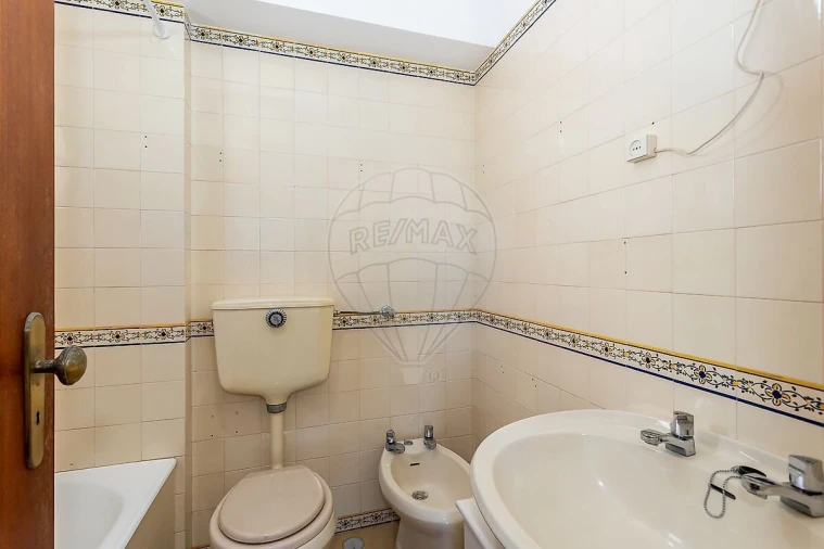Apartamento T2 para Venda em Sesimbra (Santiago) Foto 18
