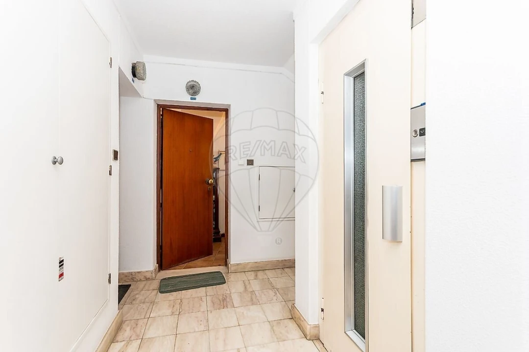 Apartamento T2 para Venda em Sesimbra (Santiago) Foto 22