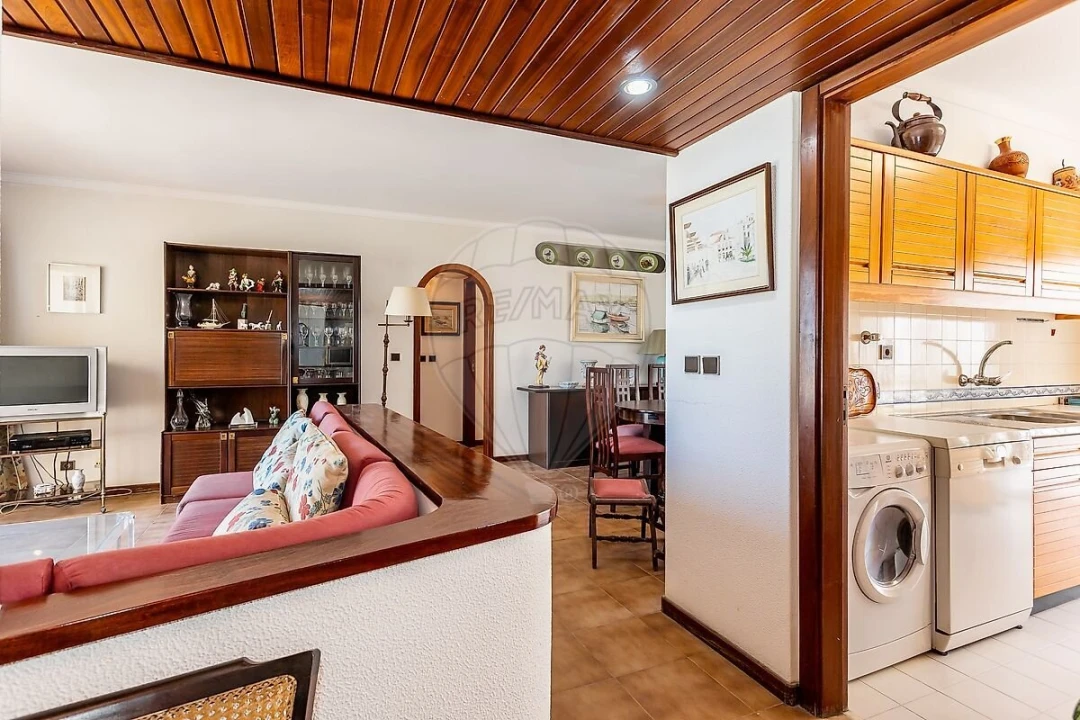 Apartamento T2 para Venda em Sesimbra (Santiago) Foto 8