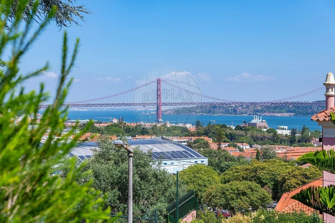 Moradia T6 para Venda em Belém Foto 5