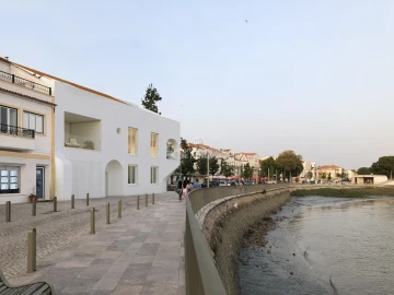Terreno para Venda em Santa Maria do Castelo e Santiago e Santa Susana
