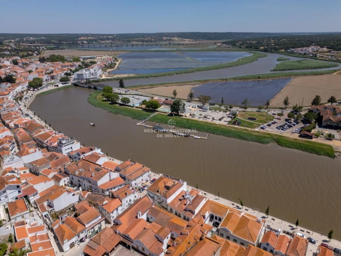 Terreno para Venda em Santa Maria do Castelo e Santiago e Santa Susana Foto 9