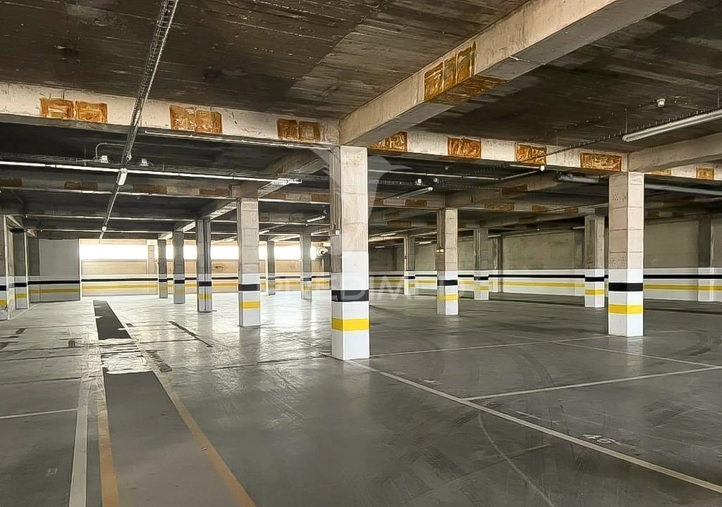 Armazém para Venda em Carnaxide e Queijas Foto 6