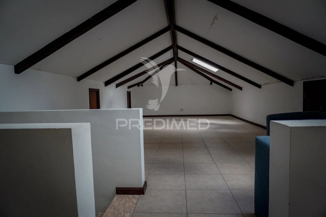 Moradia T3 para Venda em Urzelina (São Mateus) Foto 32