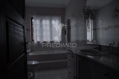 Moradia T3 para Venda em Urzelina (São Mateus)