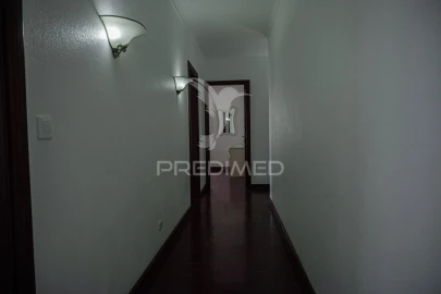 Moradia T3 para Venda em Urzelina (São Mateus)