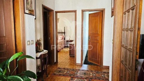 Moradia T3 para Venda em Negreiros e Chavão