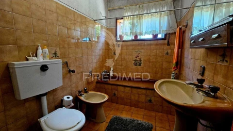 Moradia T3 para Venda em Negreiros e Chavão