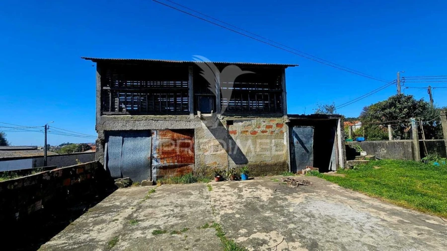 Moradia T3 para Venda em Negreiros e Chavão Foto 23