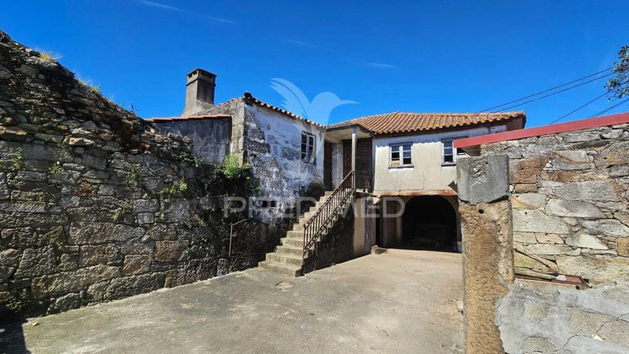 Moradia T3 para Venda em Negreiros e Chavão Foto 39
