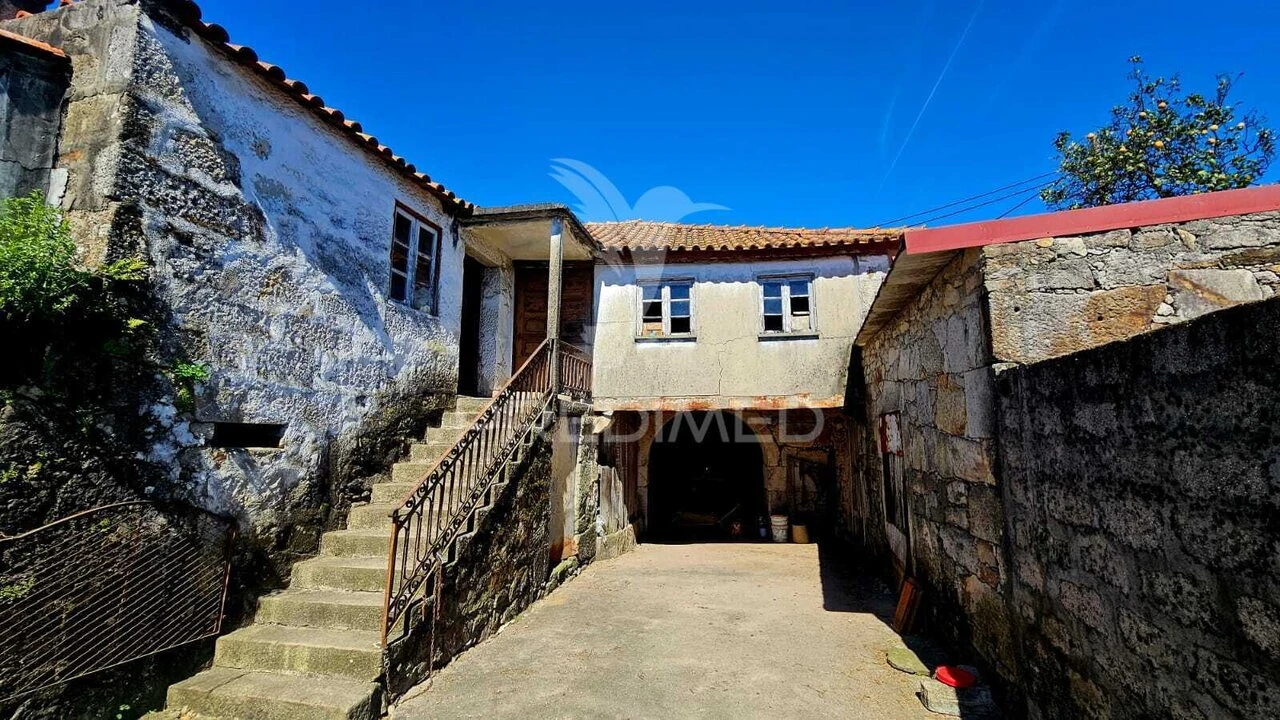 Moradia T3 para Venda em Negreiros e Chavão Foto 21
