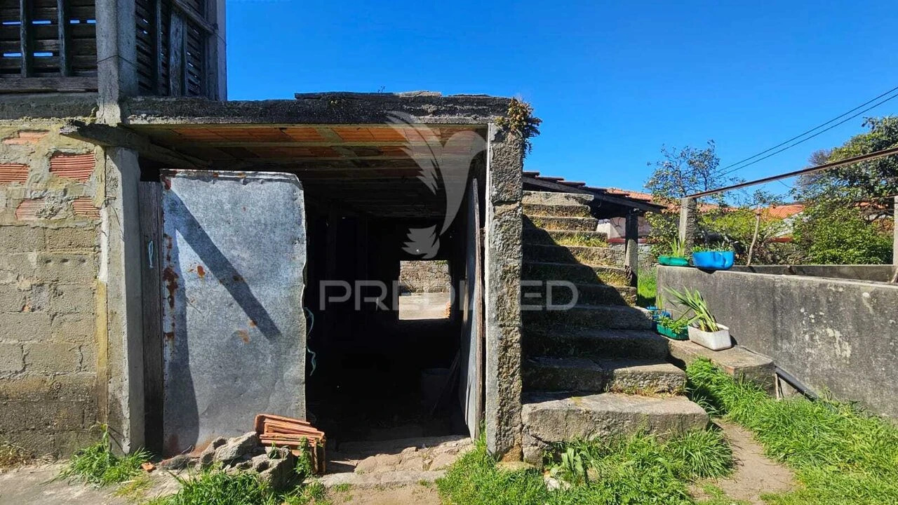 Moradia T3 para Venda em Negreiros e Chavão Foto 22