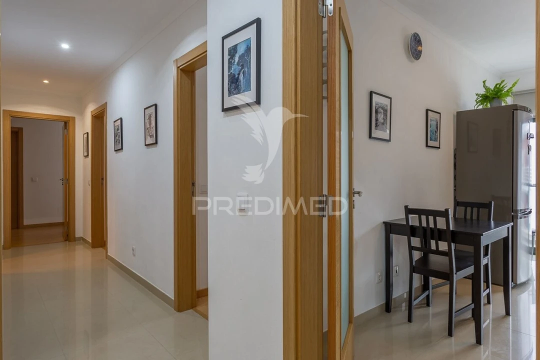 Apartamento T3 para Venda em Silves Foto 9