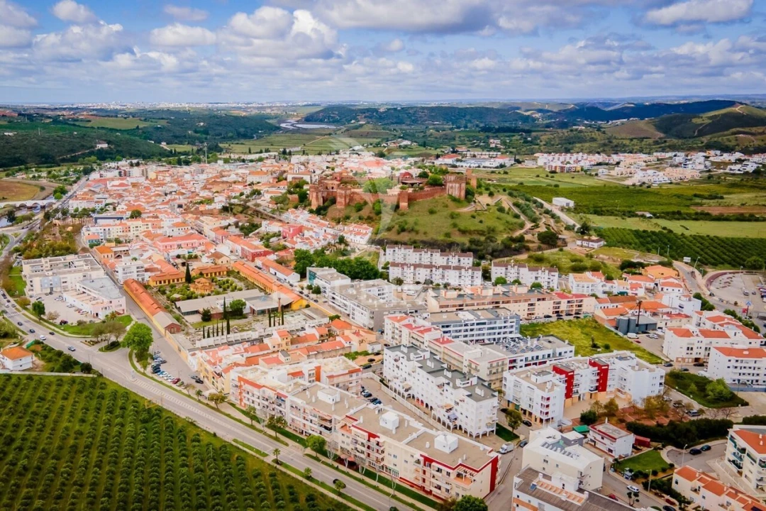 Apartamento T3 para Venda em Silves Foto 28
