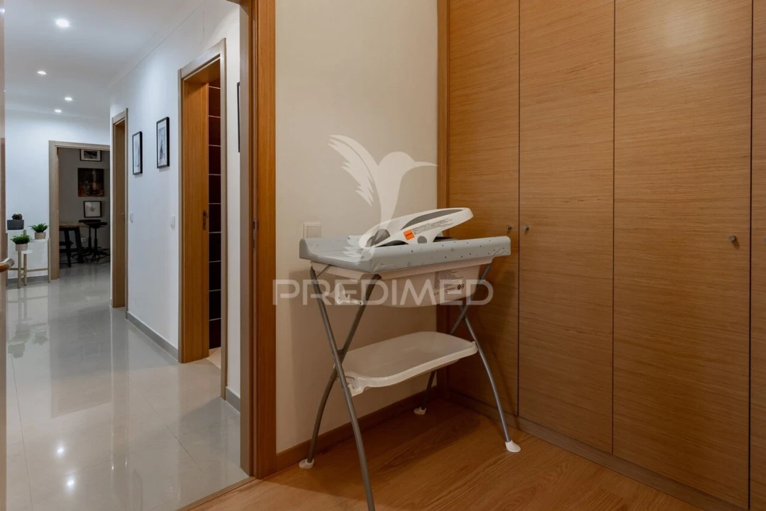 Apartamento T3 para Venda em Silves Foto 19