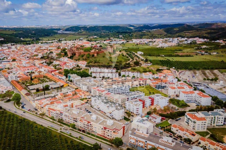 Apartamento T3 para Venda em Silves Foto 27