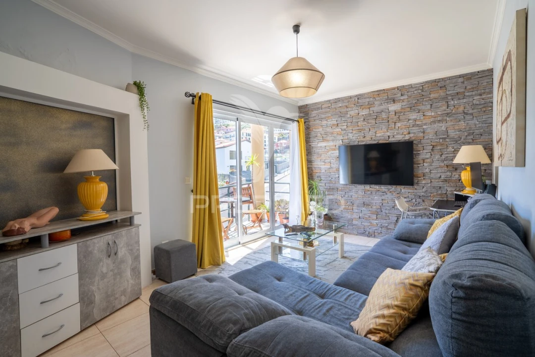 Apartamento T2 para Venda em Caniço Foto 6