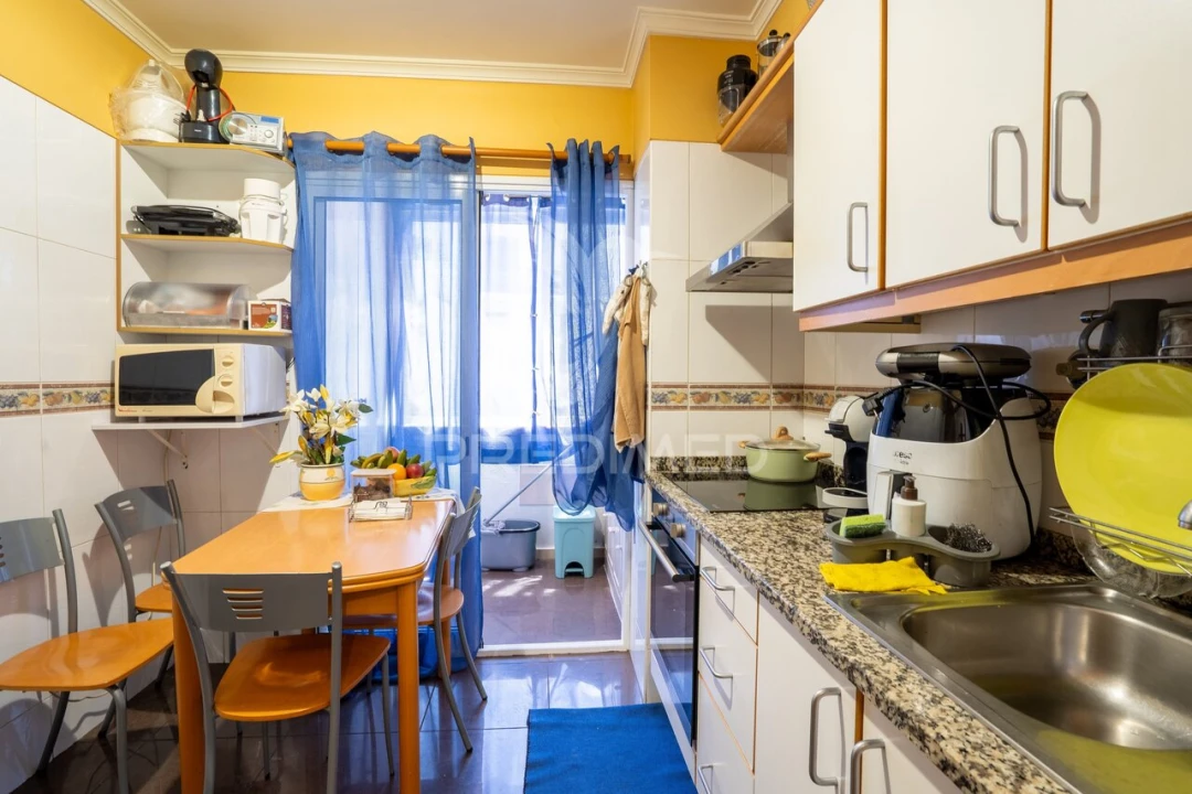 Apartamento T2 para Venda em Caniço Foto 18