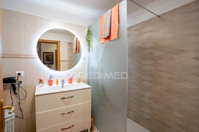 Apartamento T2 para Venda em Caniço