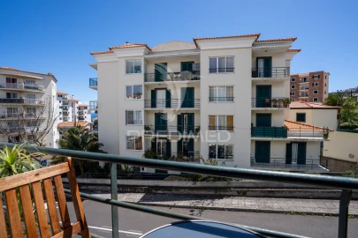 Apartamento T2 para Venda em Caniço