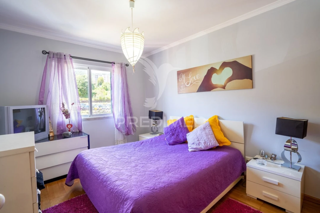 Apartamento T2 para Venda em Caniço Foto 10