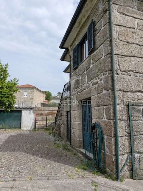Quinta T3 para Venda em Monte Córdova