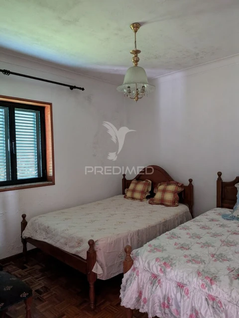 Quinta T3 para Venda em Monte Córdova