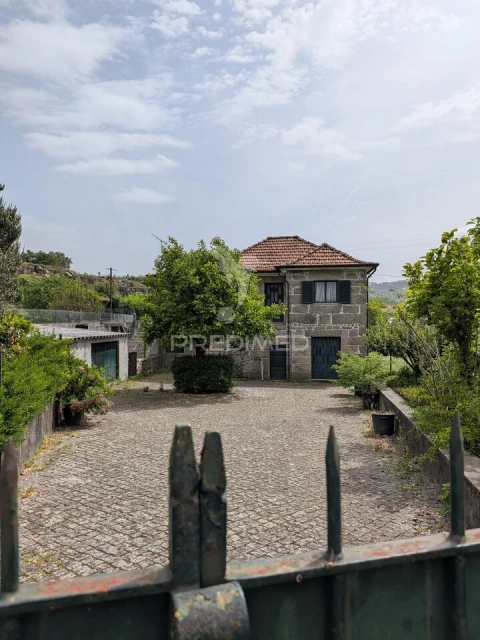 Quinta T3 para Venda em Monte Córdova