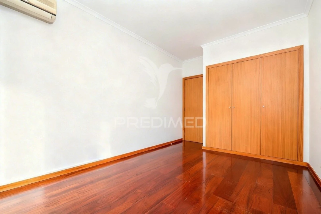 Apartamento T3 para Venda em Nogueira, Fraião e Lamaçães Foto 19