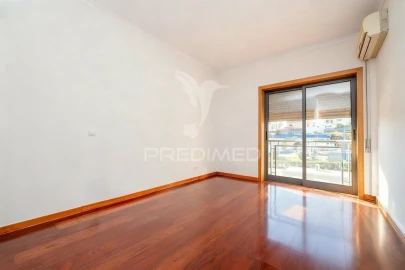 Apartamento T3 para Venda em Nogueira, Fraião e Lamaçães