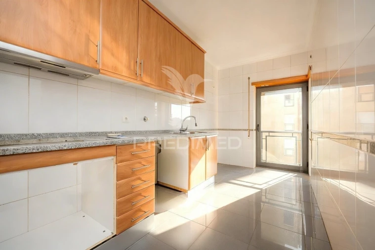 Apartamento T3 para Venda em Nogueira, Fraião e Lamaçães Foto 30