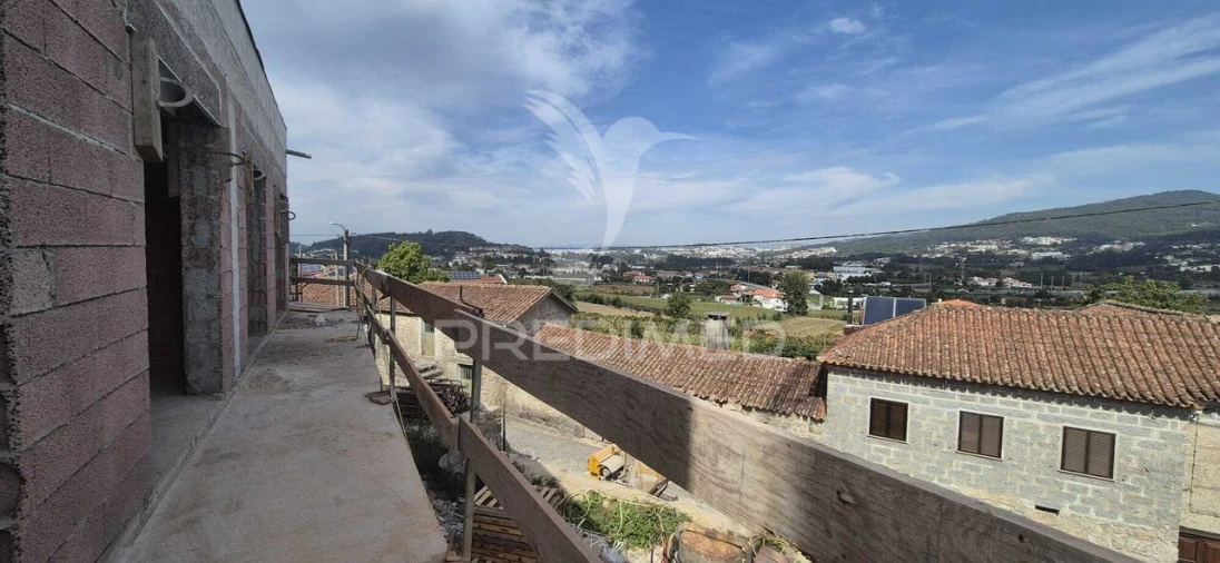 Moradia T2 para Venda em Lamas Foto 25