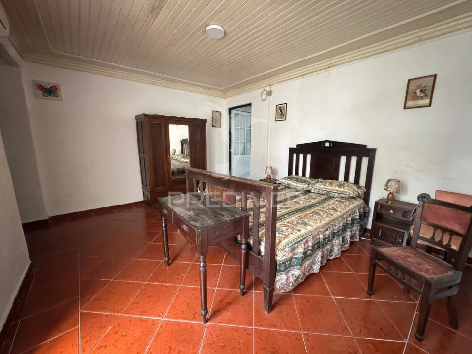 Apartamento T8 para Venda em Sardoal Foto 4
